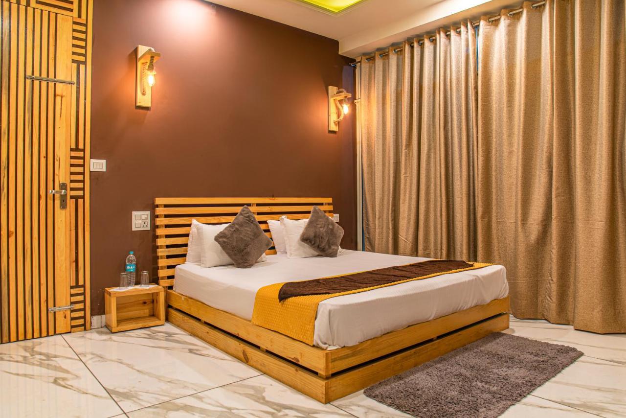 The Hillcrest Paradise Kasauli Extérieur photo