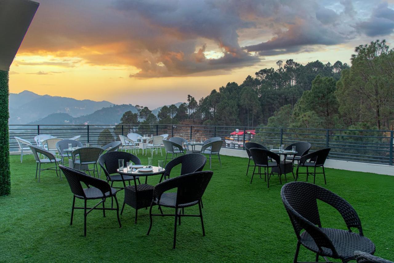 The Hillcrest Paradise Kasauli Extérieur photo