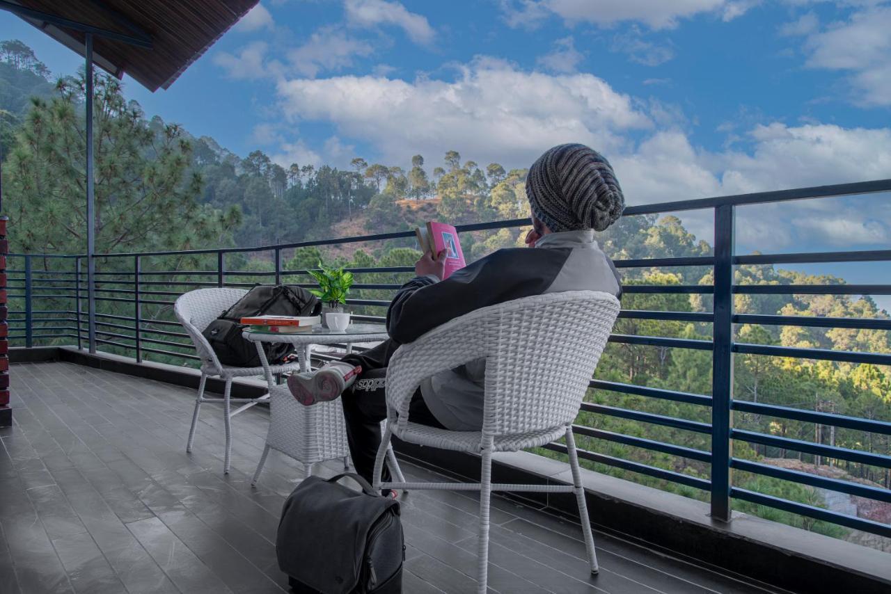 The Hillcrest Paradise Kasauli Extérieur photo