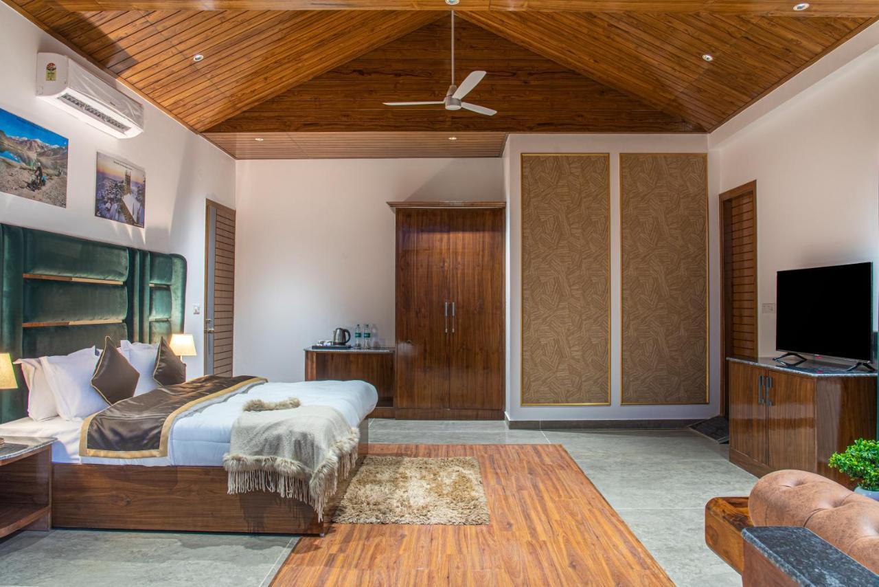 The Hillcrest Paradise Kasauli Extérieur photo