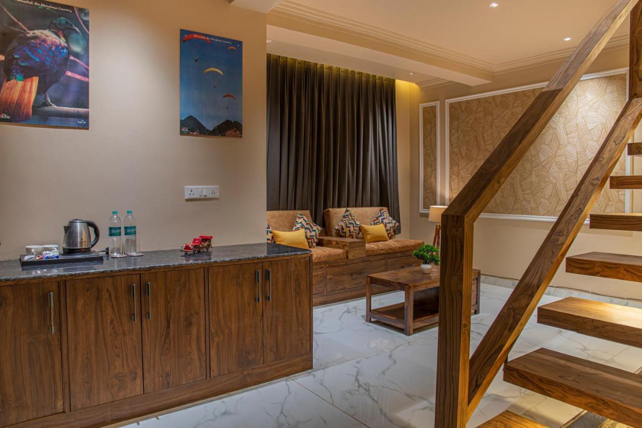 The Hillcrest Paradise Kasauli Extérieur photo